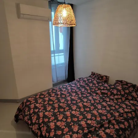 Lägenhet Le Provencal Puy-Guillaume