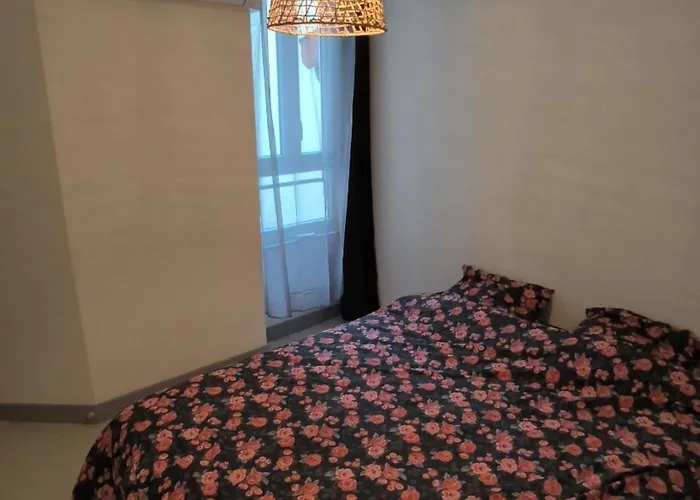 Apartment Le Provencal Puy-Guillaume